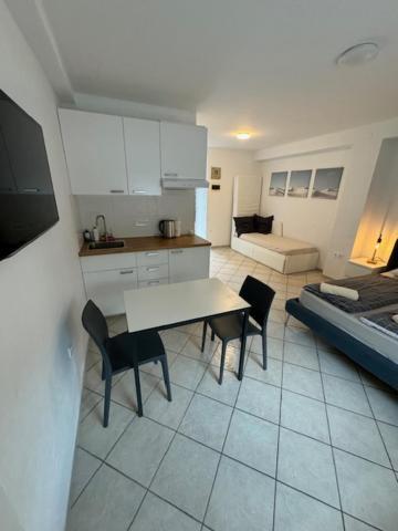 Апартаменти Cozy Flat Near Tivoli Park With Free Parking Любляна Екстер'єр фото